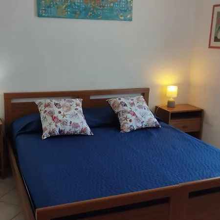 Residenza Grecale Con Veranda Vicino Al Paese Stintino