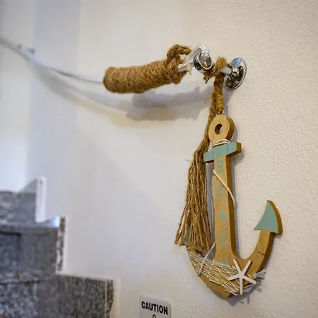 Residenza Grecale Con Veranda Vicino Al Paese