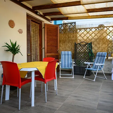 Tatil Evi Residenza Grecale Con Veranda Vicino Al Paese