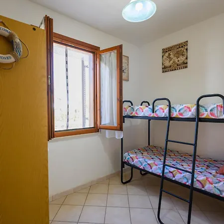 Vakantiehuis Residenza Grecale Con Veranda Vicino Al Paese