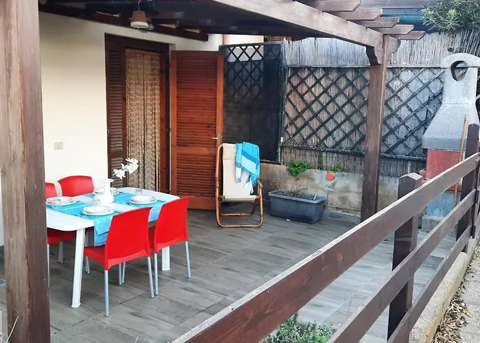 Residenza Grecale Con Veranda Vicino Al Paese Tatil Evi *