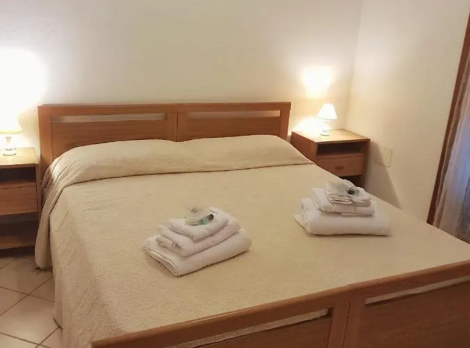 Tatil Evi Residenza Grecale Con Veranda Vicino Al Paese