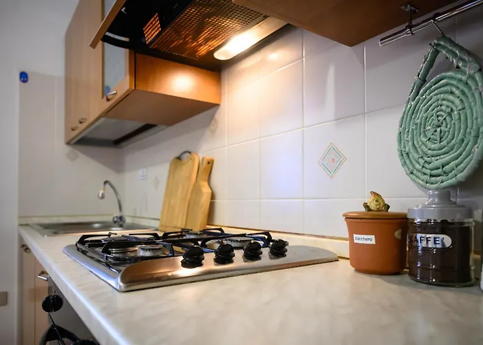 Residenza Grecale Con Veranda Vicino Al Paese Tatil Evi