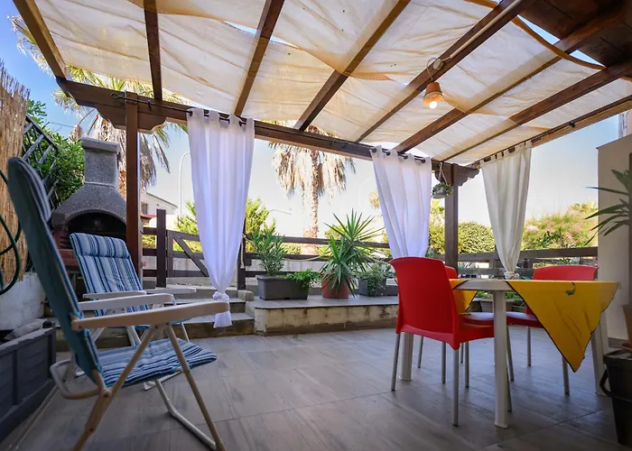 Residenza Grecale Con Veranda Vicino Al Paese Stintino