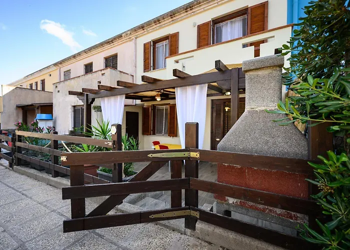 Residenza Grecale Con Veranda Vicino Al Paese Tatil Evi *
