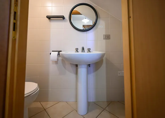 Residenza Grecale Con Veranda Vicino Al Paese Nyaraló Stintino