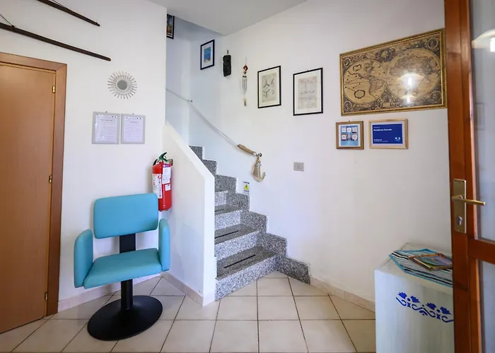 Residenza Grecale Con Veranda Vicino Al Paese