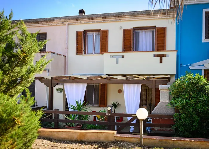 Nyaraló Residenza Grecale Con Veranda Vicino Al Paese Stintino