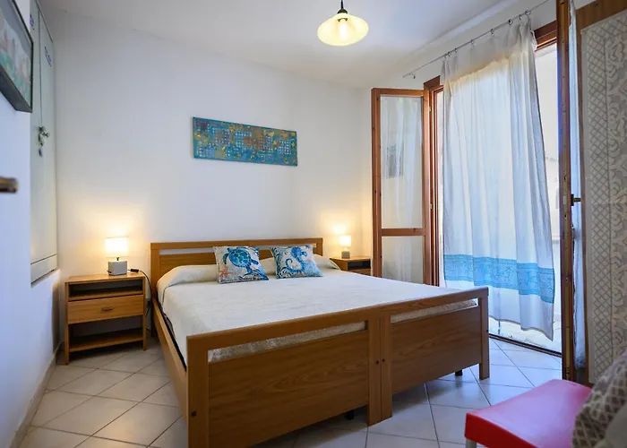 Residenza Grecale Con Veranda Vicino Al Paese * Stintino